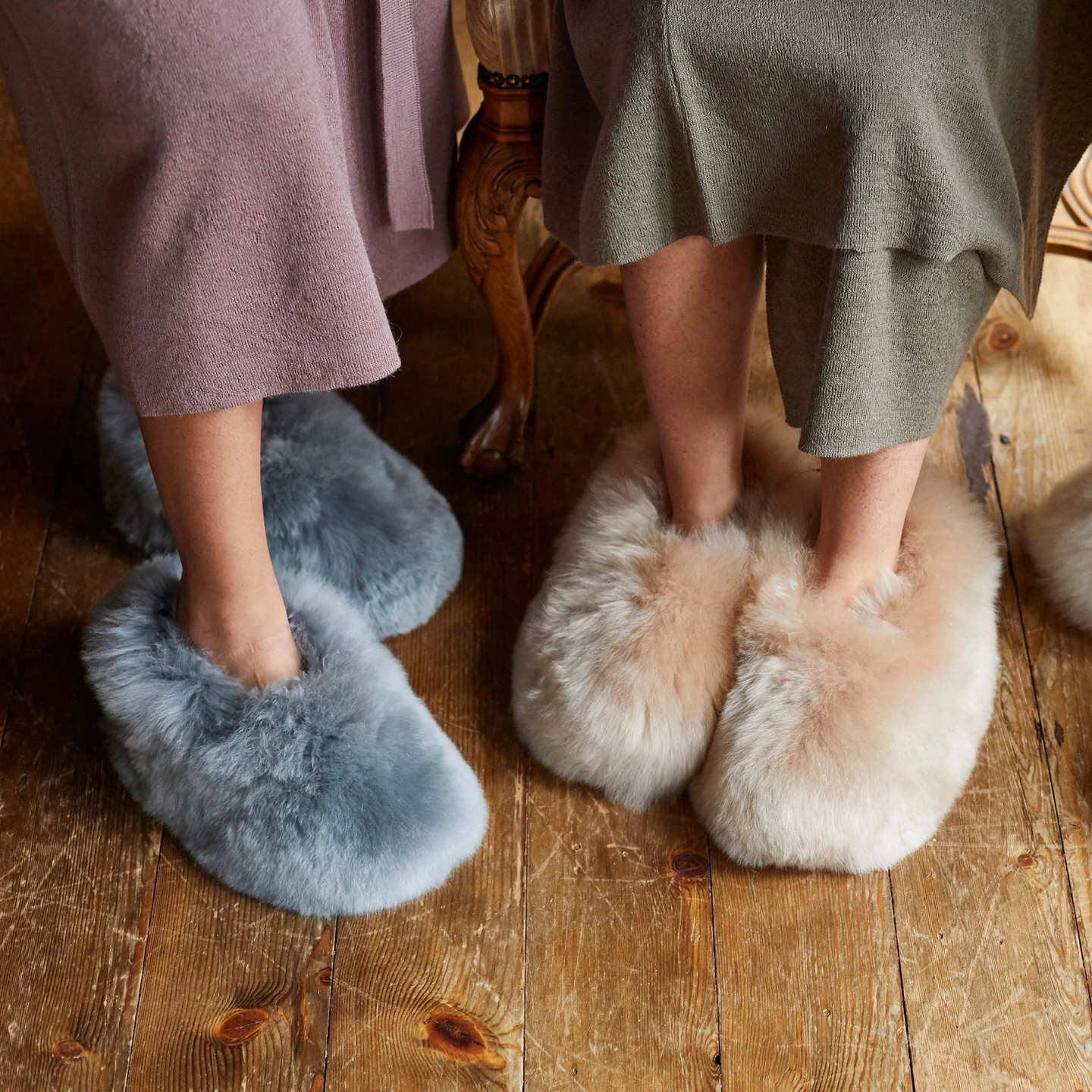 Womans furry slippers