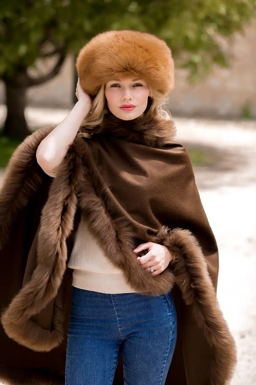 Annabelle Fur Trimmed Alpaca Cape - Lacorine Luxury Sustainable Alpaca
