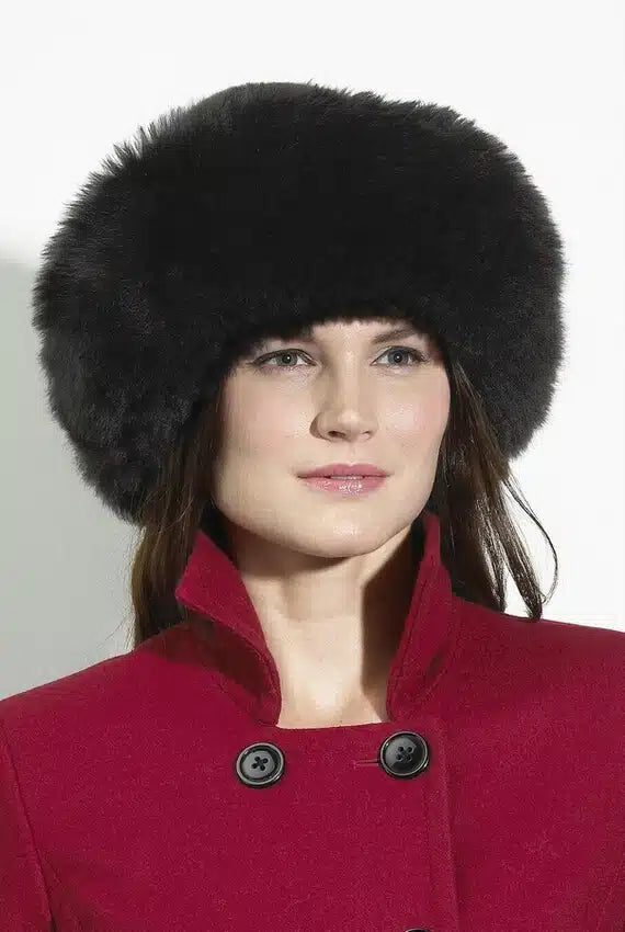 Luxury black alpaca fur hat and headband by Lacorine, made from sustainable alpaca fur, featuring a soft and plush texture.