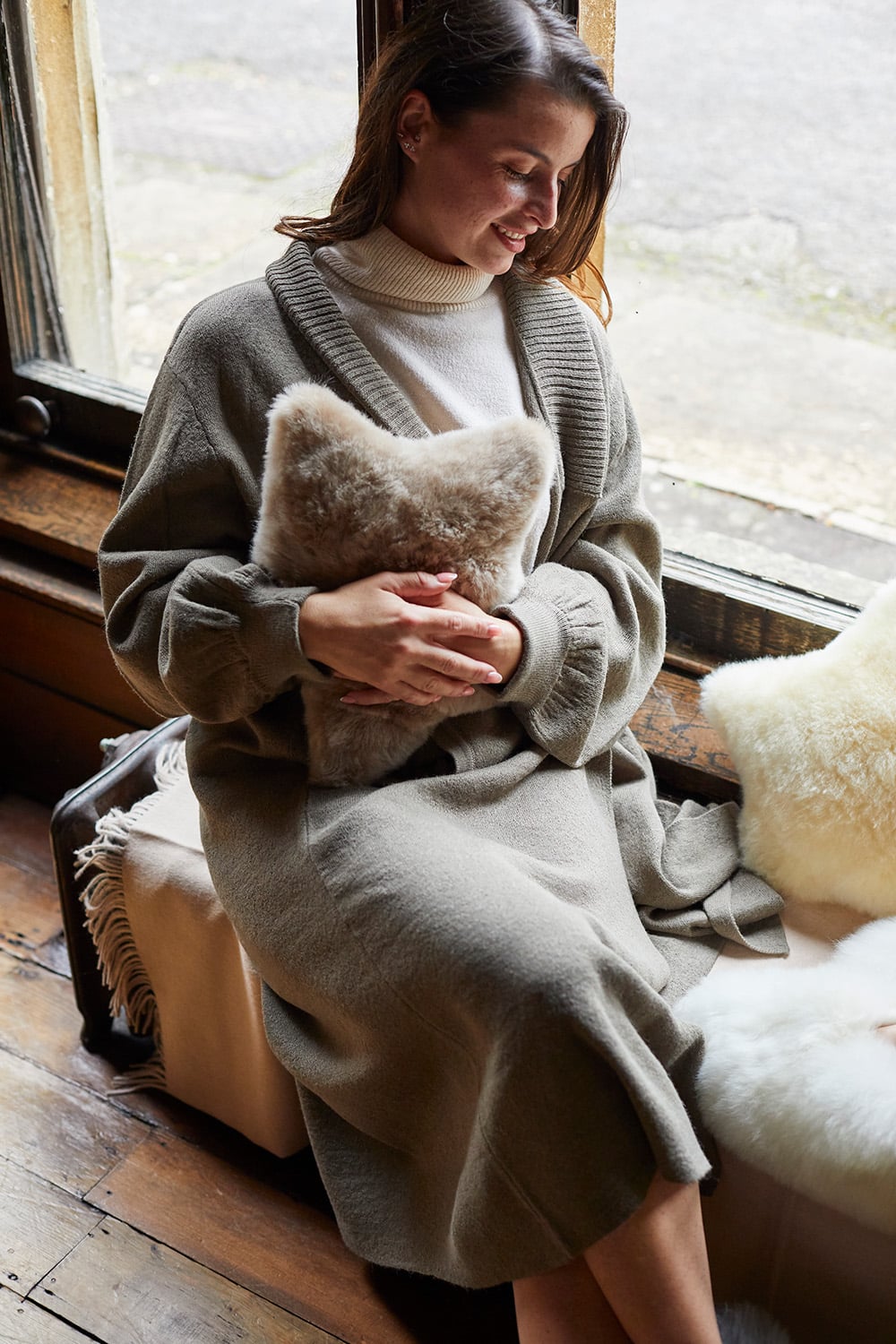 Lacorine alpaca fur star cushion featuring plush, soft alpaca fur with a star shape, perfect for cozy home decor.