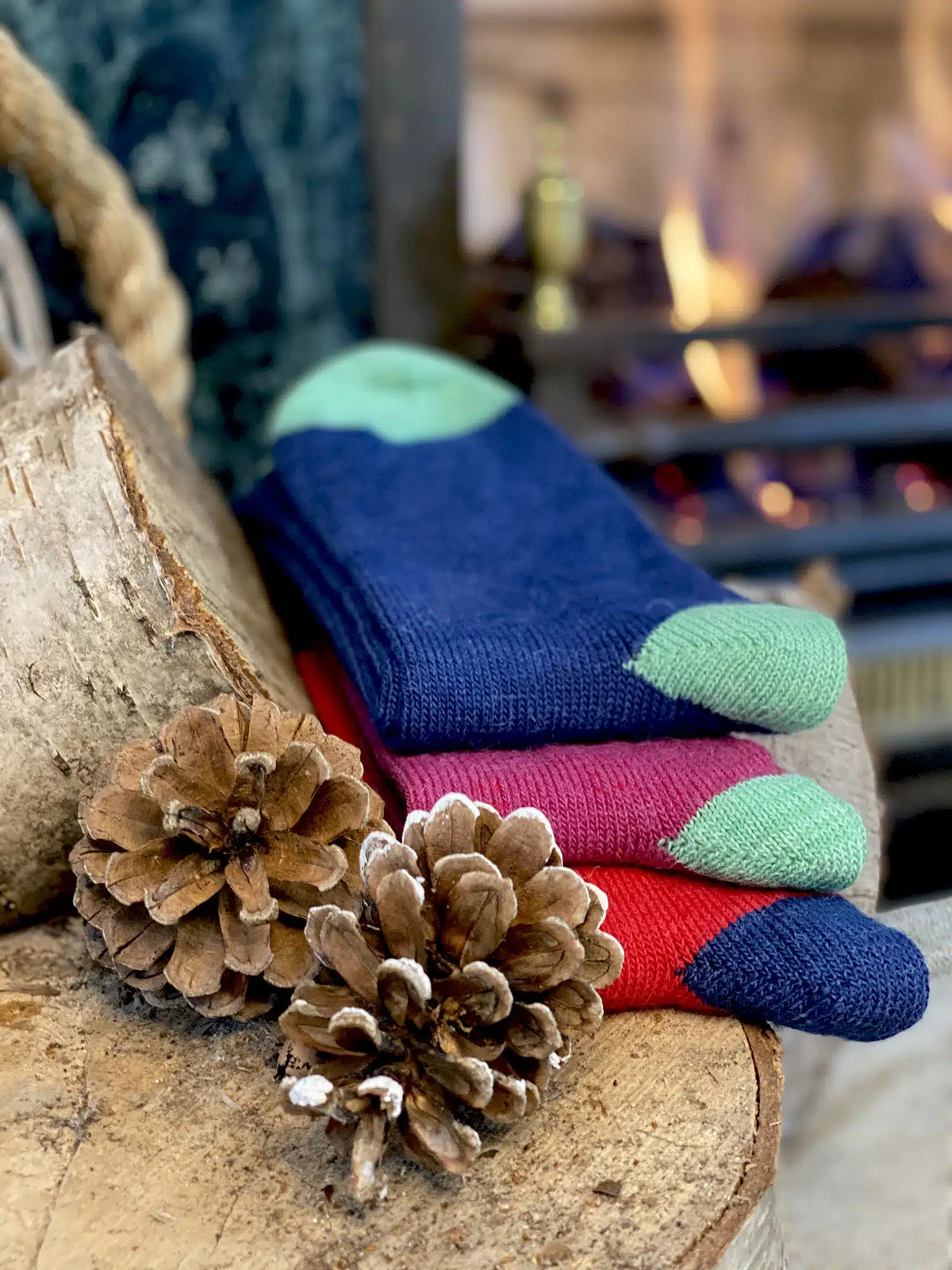 Blue Lacorine Everyday Luxury Wool Socks, small size, soft and cozy for comfortable wear.