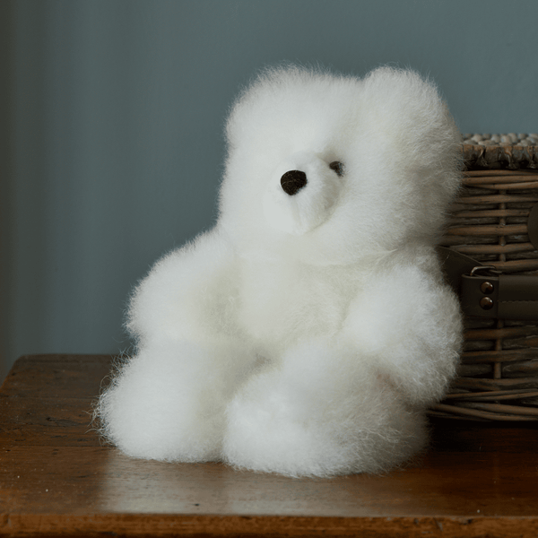 White-Petit-Cropped_300ac6e2-