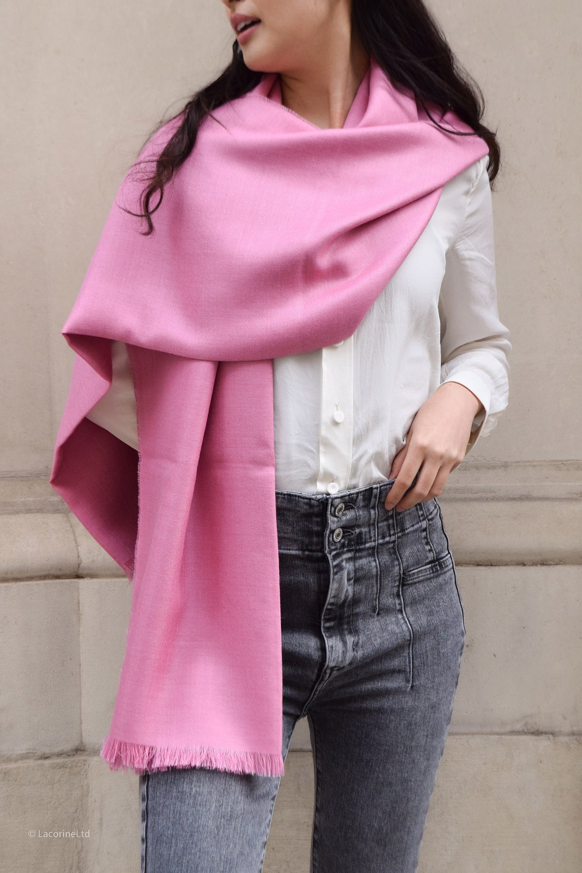 Pink Lacorine Royal Alpaca Pashmina knitwear featuring a soft, luxurious texture and elegant design, shown from the front.